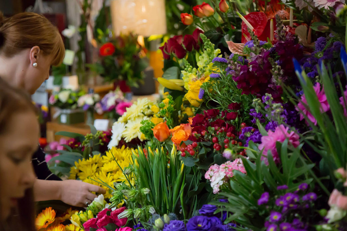 Flower Subscriptions Kenmore Village Florist